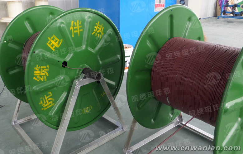 并聯恒功率電伴熱帶生産工藝